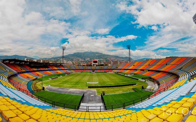 E2 Comodo Y Amplio Apartamento En Laureles Estadio 120 Mts2 Medellín Zewnętrze zdjęcie